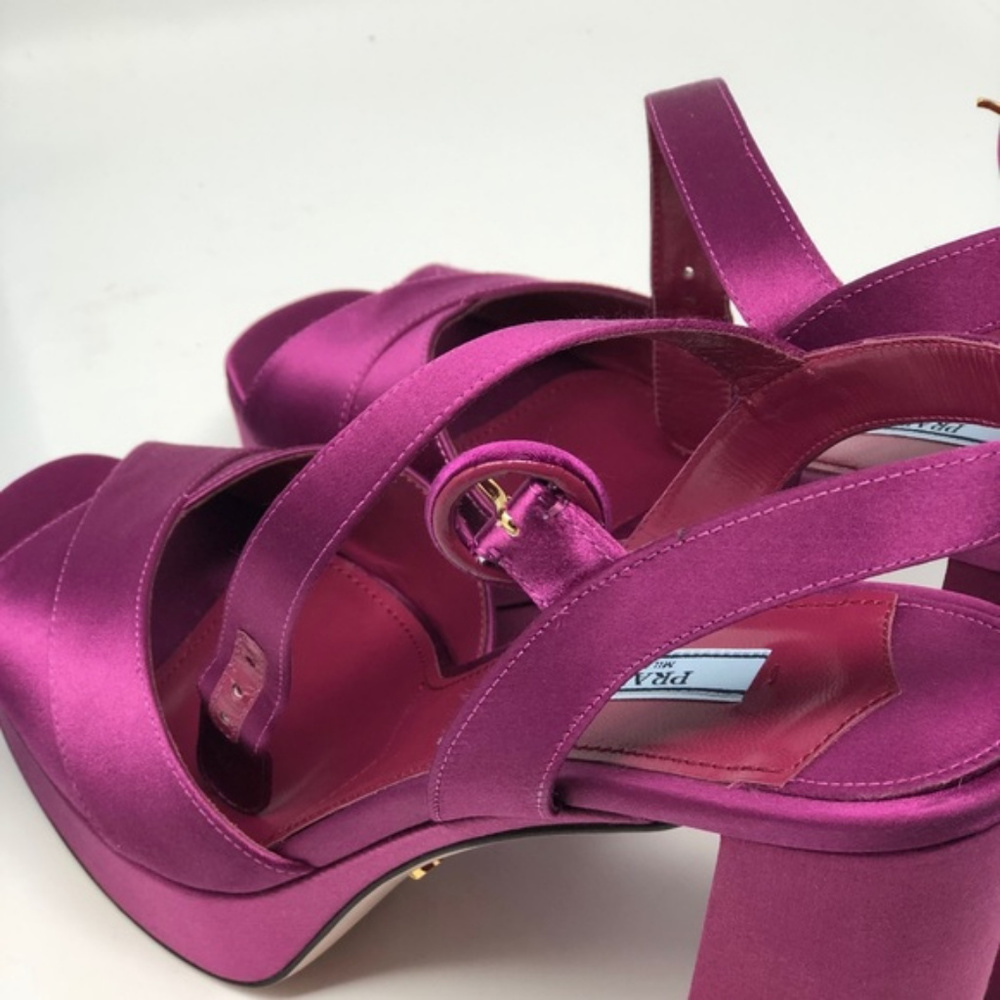 Prada Size 12B/42 Pink Calzature Donna Heels NWT - Picture 8 of 8